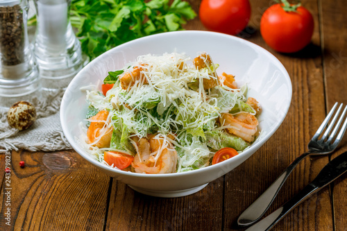 salad caesar with shrimps