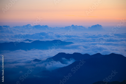 Morning sea of ​​clouds