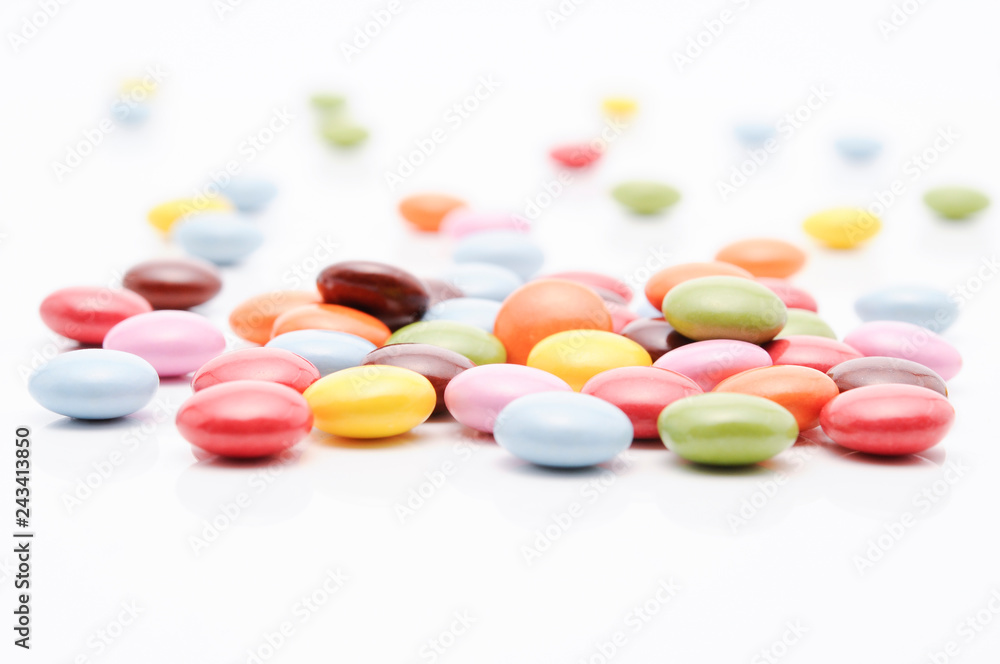 カラフルなチョコ カラフルなチョコ