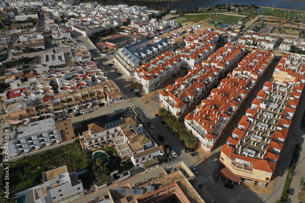 Obraz premium Zahara de los Atunes in Andalusien aus der Luft