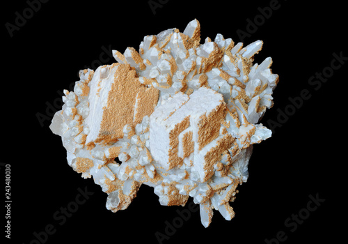 the crystals of quartz and calcite