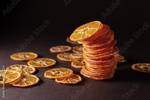 dried orange slices chips