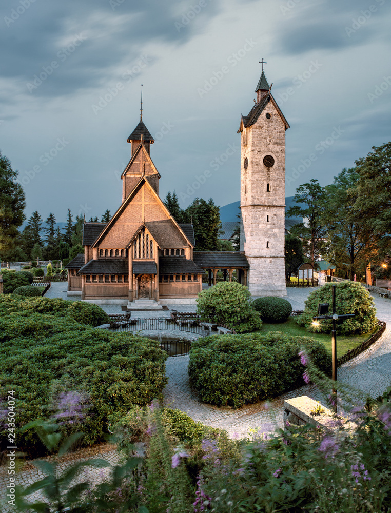 Fototapeta premium Norwegian wooden church