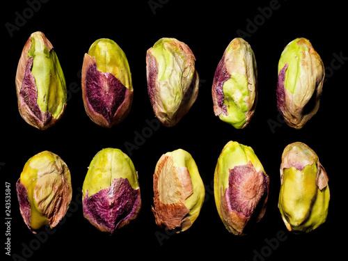 Pistachios unshelled