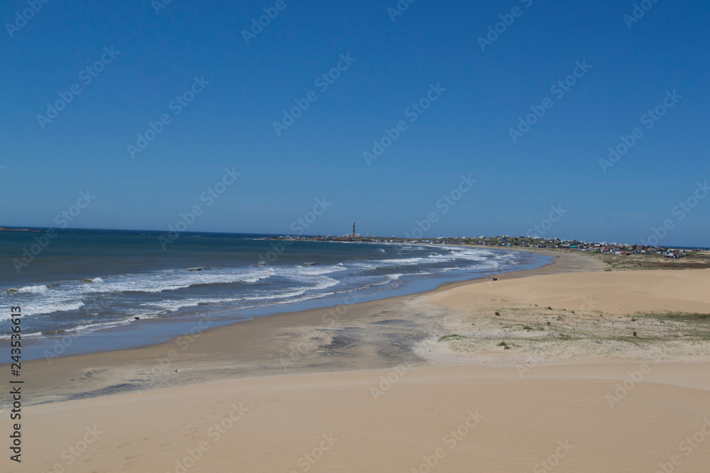 Al fondo, Cabo Polonio