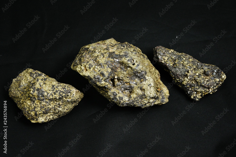 Naklejka premium Chalcopyrite,Copper pyrites mineral stone 