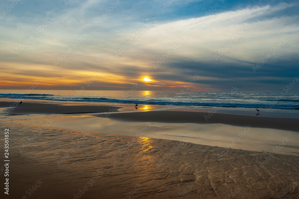 Obraz premium Zachód słońca na plaży Redondo