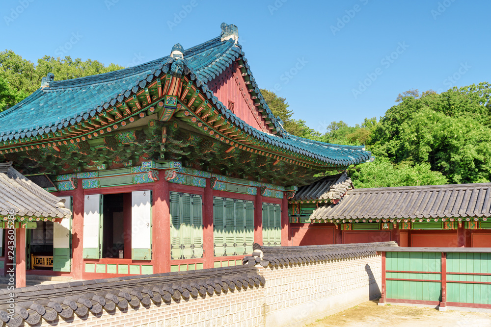 Fototapeta premium Beautiful view of Seonjeongjeon Hall with amazing blue tile roof