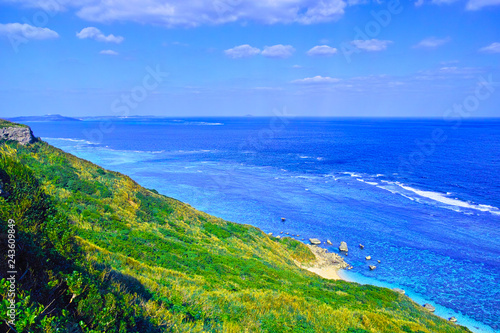 宮古島　比嘉ロードパークの展望台からみる風景