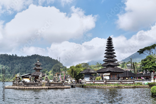 Ulun Danu Beratan Temple, the picturesque landmark temple in Bali’s central highlands is on the western side of Beratan Lake, Indonesia