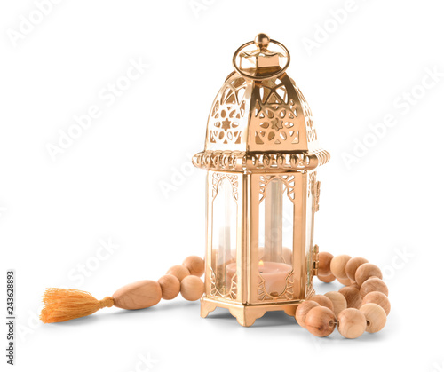 Canvas Print Muslim lamp as Ramadan symbol and tasbih on white background