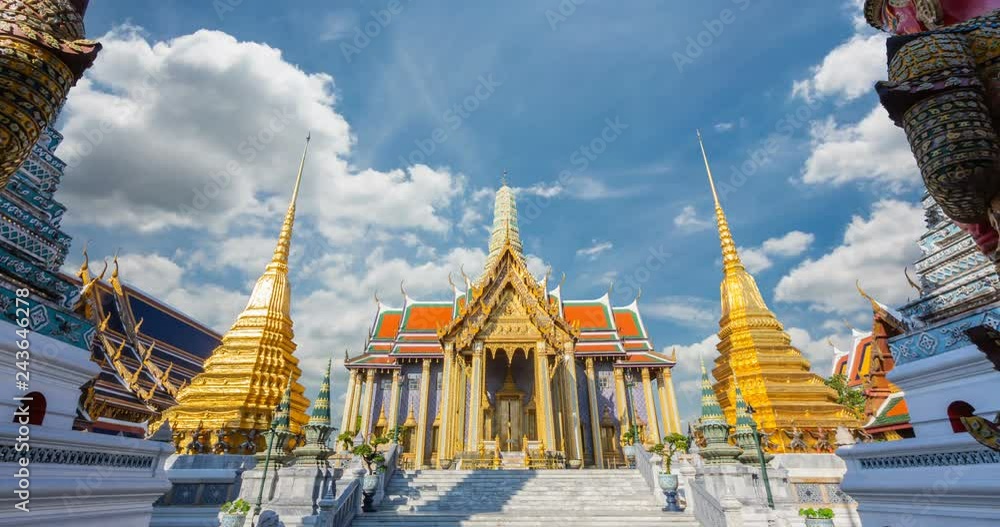 Attractions Popular culture history Wat Phra Kaew Ancient temple in bangkok Thailand