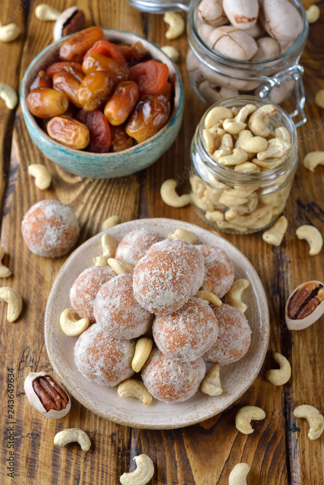 Vegan truffles from dried fruits and cashews Vegan truffles from dried fruits and cashews