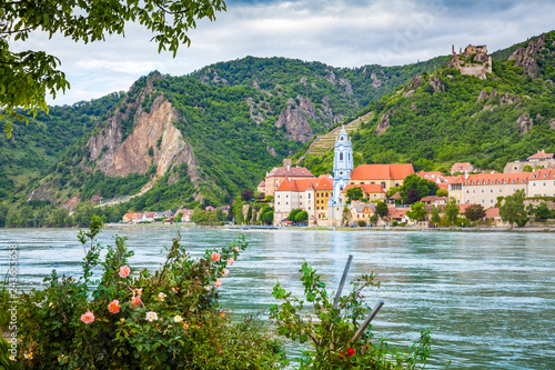 Obraz na płótnie Town of Dürnstein with Danube river, Wachau, Austria w salonie