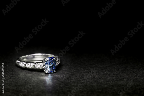 Blue Sapphire Jewelry Ring © Levon