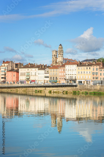Obraz na płótnie Cityscape of Macon, France w salonie