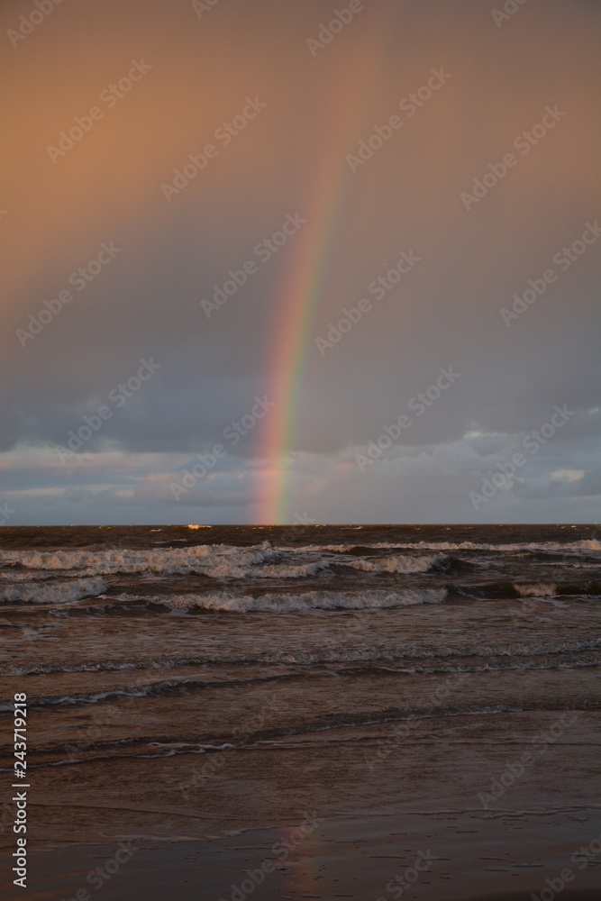 Regenbogen an der polnischen Ostseeküste Regenbogen an der polnischen Ostseeküste