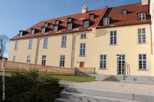 Im Innenhof von Kloster Scheyern in Oberbayern photo