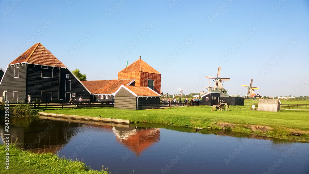 houses in zaanse schans