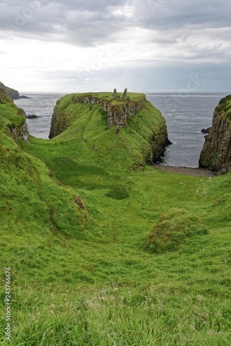 Nordirland - Dunseverick Castle photo