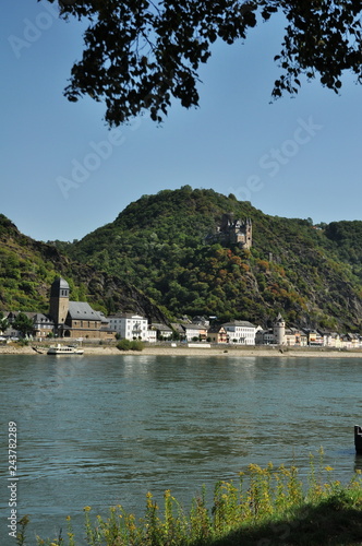 Mittelrheintal - von Bingen nach Koblenz - Burg Katz und St. Goarhausen,2015 photo