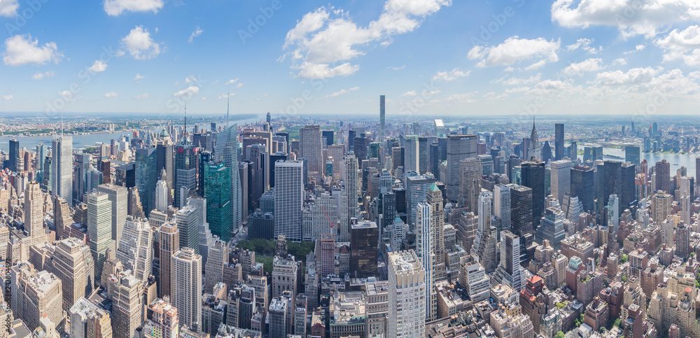 Fototapeta premium Widok na północ z Empire State Building z Midtown Manhattan i Central Park, Nowy Jork, Stany Zjednoczone