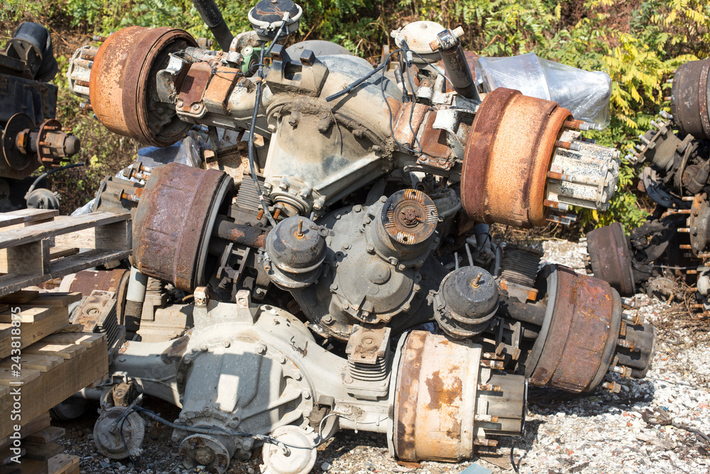 Remnants of vehicles in the dump. Vehicle disposal parts Remnants of vehicles in the dump. Vehicle disposal parts
