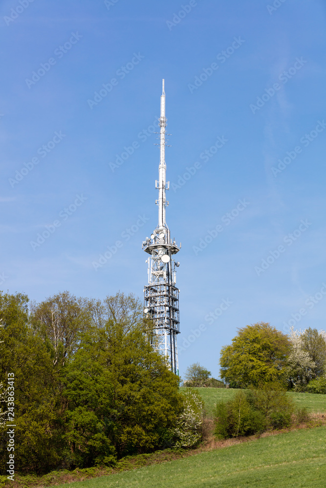 Obraz premium Mobilfunkmast
