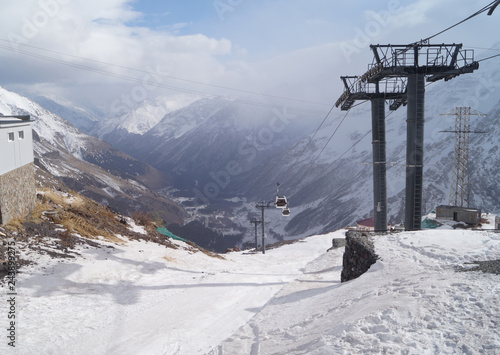 lift on Elbrus © Natalia