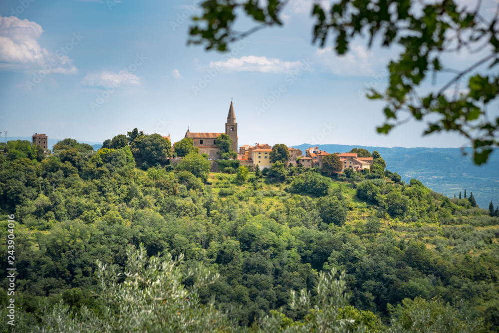 Dorf Groznjan im Hinterland von Istrien