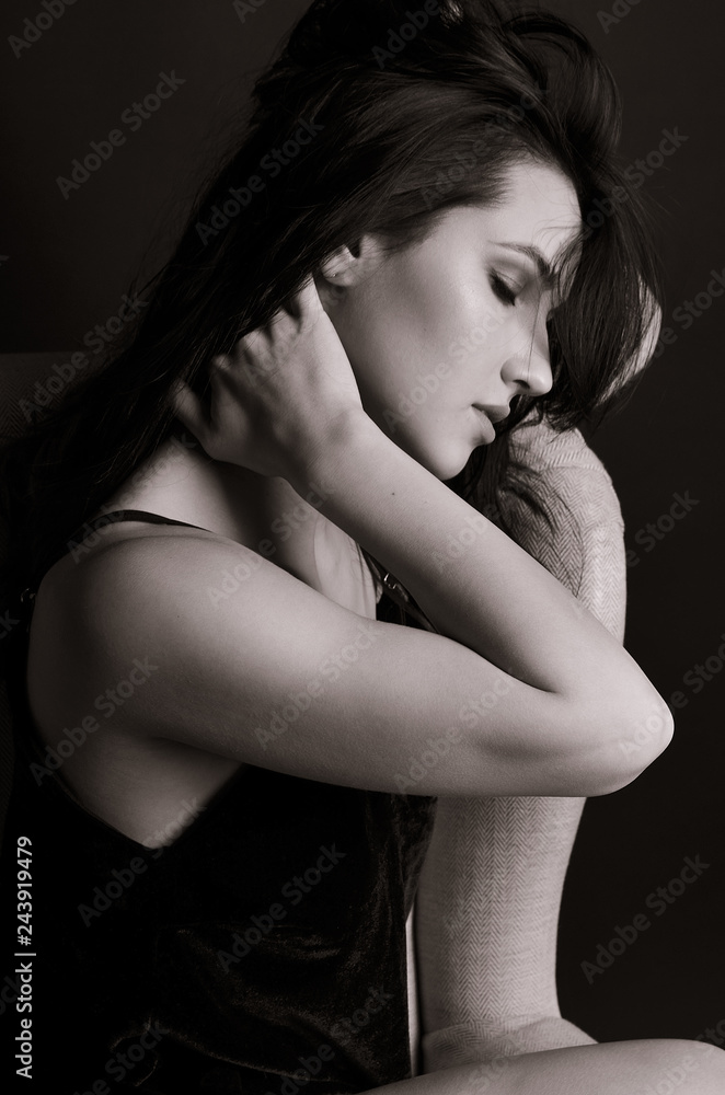 Obraz premium А awoman needs care. It is extremely important for her to be cared for. Then she begins to trust her man more, to love and respect him.