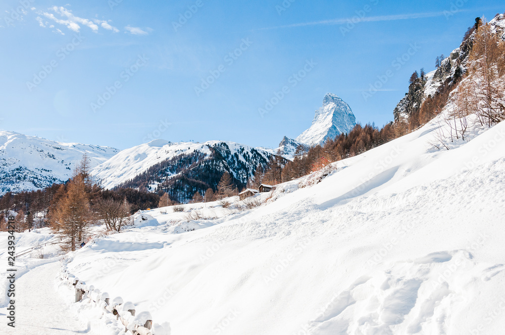 Zermatt, Furi, Zmutt, Zmuttbach, Matterhorn, Winter, Wintersport, Winterwanderweg, Wallis, Walliser Berge, Alpen, Schweiz