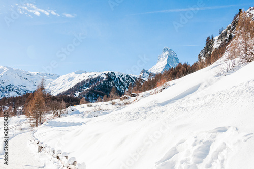 Zermatt, Furi, Zmutt, Zmuttbach, Matterhorn, Winter, Wintersport, Winterwanderweg, Wallis, Walliser Berge, Alpen, Schweiz