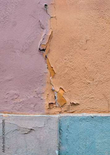 The old and grungy wall