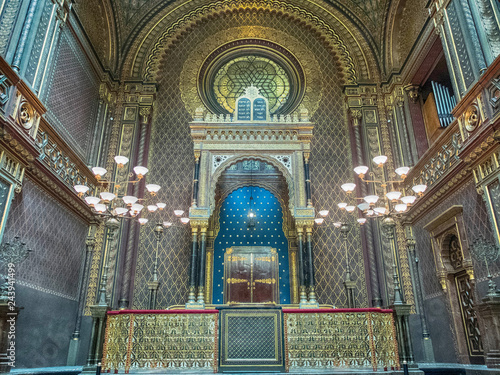 Inside the Spanish Synagogue. The Spanish Synagogue (Czech: Španělská synagoga) is the newest synagogue in the area of the so-called Jewish Town. photo