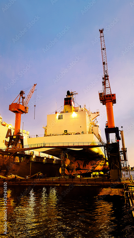 Fototapeta premium ship at drydock