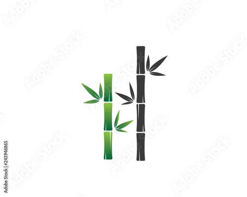 Fototapeta Naklejka Na Ścianę i Meble -  Bamboo with green leaf vector icon