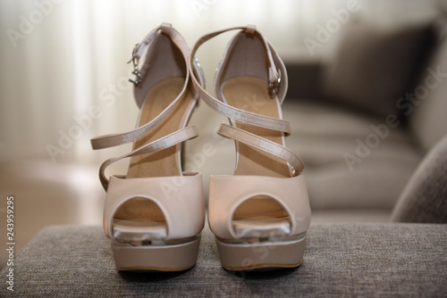 bridal shoes,Female wedding footwear 