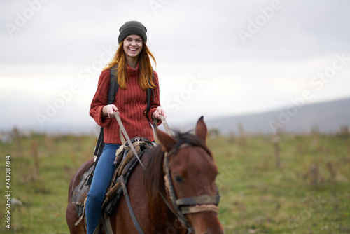 woman riding a horse nature © SHOTPRIME STUDIO