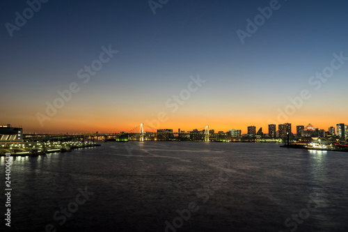 豊洲大橋から望む日没風景