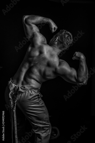 Sexy naked muscular man © Erika