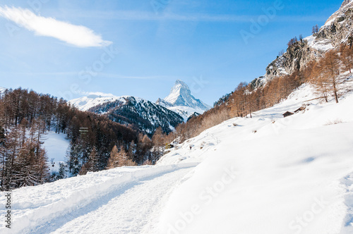 Zermatt, Furi, Zmutt, Zmuttbach, Matterhorn, Alpen, Wallis, Winter, Winterwanderweg, Wintersport, Schweiz