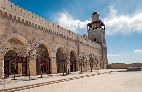 Al-Husseini mosque in Amman  photo