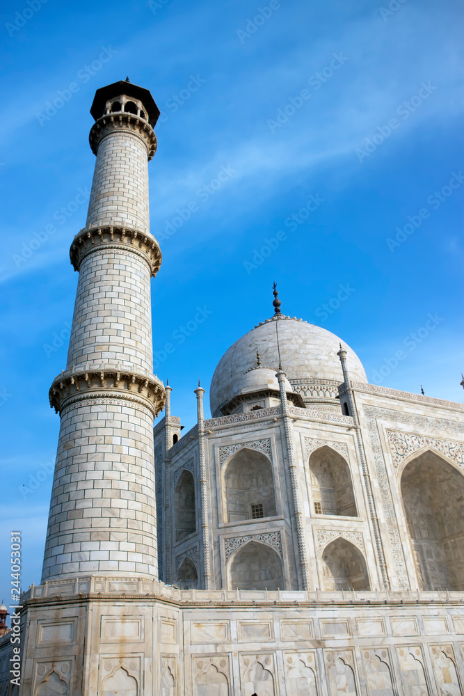 Obraz premium Taj Mahal in Agra, Uttar Pradesh, India.