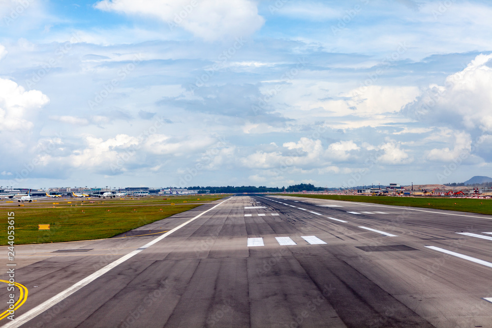Fototapeta premium 空港 ビジネスマン 出張