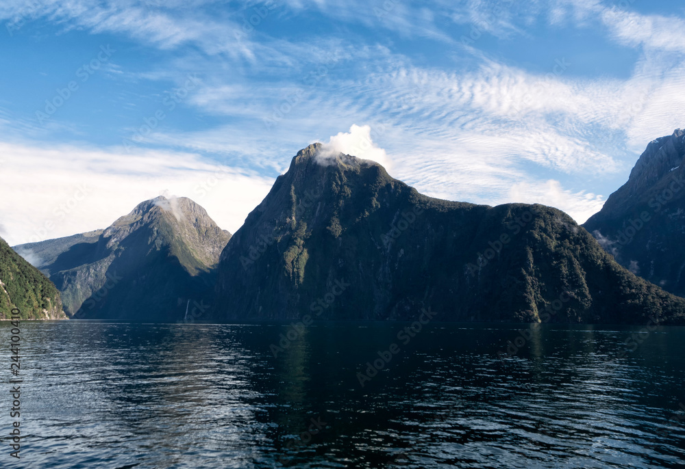 Milford Sound Fjordland, New Zealand, South Island, NZ Milford Sound Fjordland, New Zealand, South Island, NZ