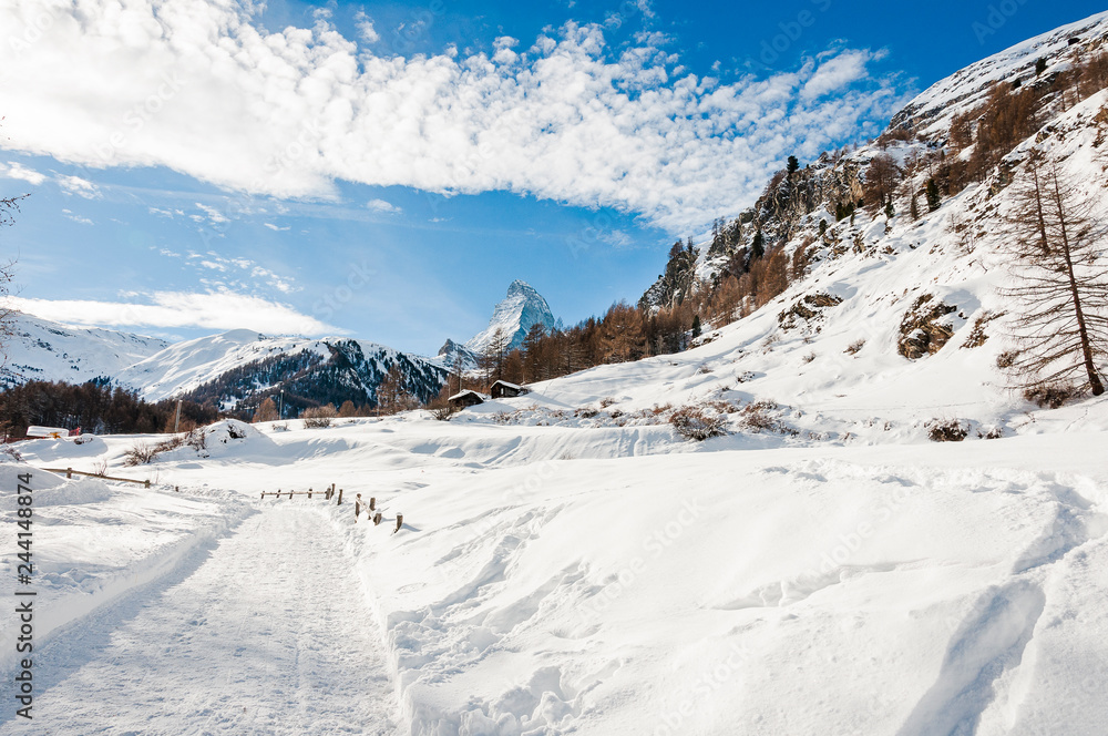 Zermatt, Furi, Zmutt, Matterhorn, Zmuttbach, Blatten, Wallis, Walliser Berge, Alpen, Winter, Winterwanderung, Schweiz