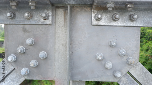 bridge connecting screws