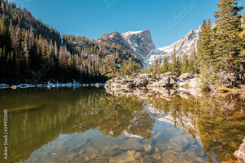 Fototapeta Naklejka Na Ścianę i Meble -  Dream Lake, Rocky Mountains, Colorado, USA.