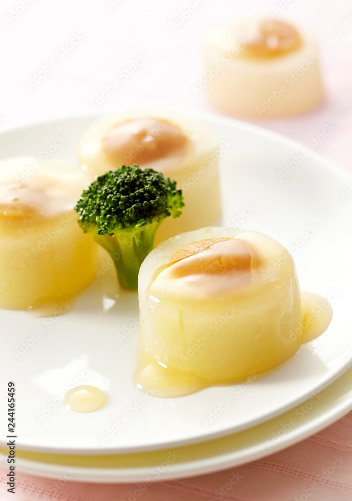 Fototapeta premium Delicious Chinese cuisine, melon stuffed meatballs